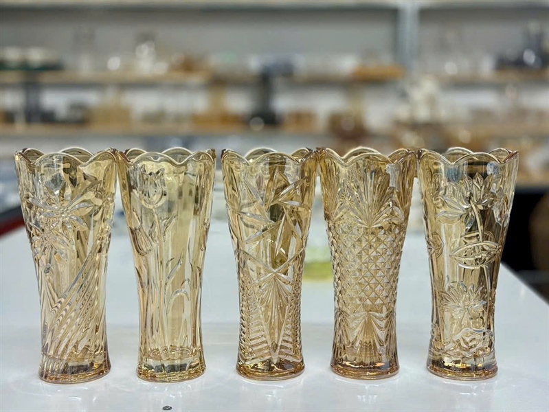 Bình hoa thủy tinh hổ phách 30cm