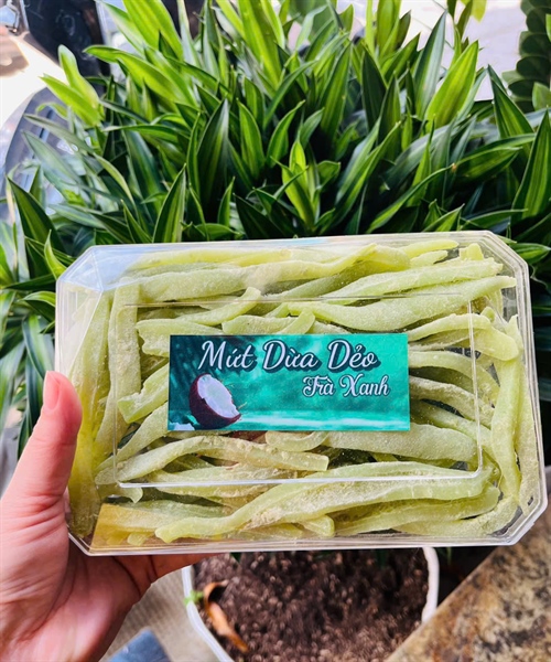 MỨT DỪA NON DẺO VỊ TRÀ XANH 500G