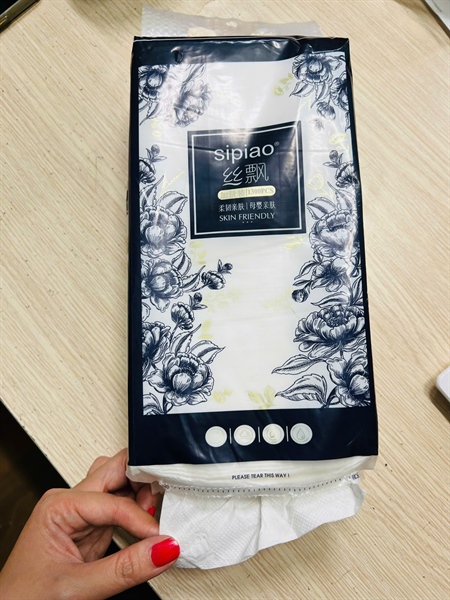 giấy rút treo tường Sipao