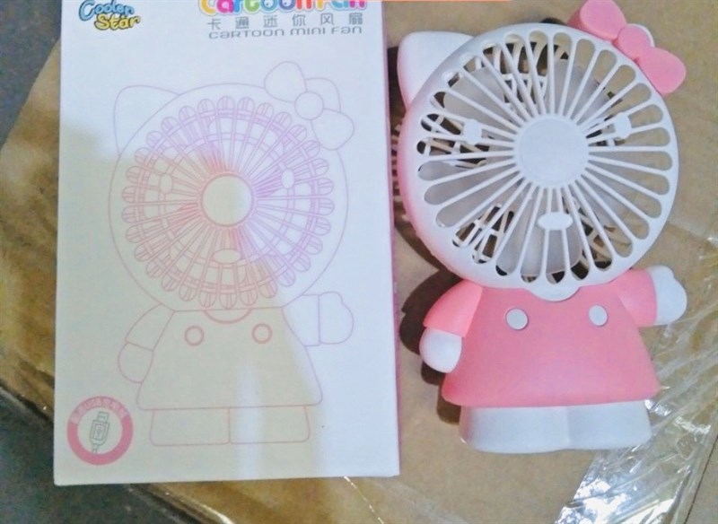 Quạt cầm tay hình hello kitty có đế để bàn