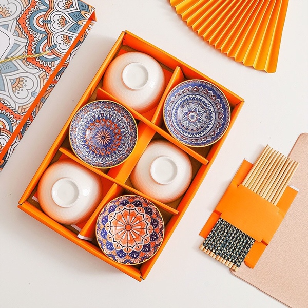 Bộ 6 chén sứ kèm đũa phong cách Bohemia