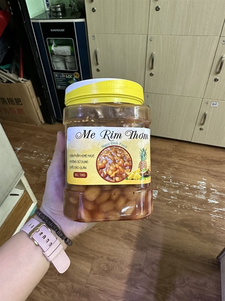 Me hạt dẻo rim thơm pha đá me hũ 1kg