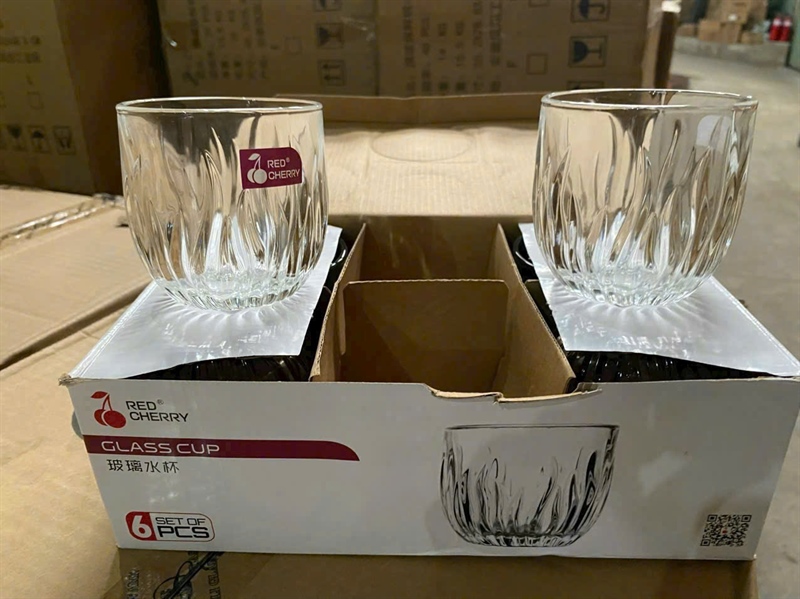 Bộ 6 ly thủy tinh red cherry bầu sọc