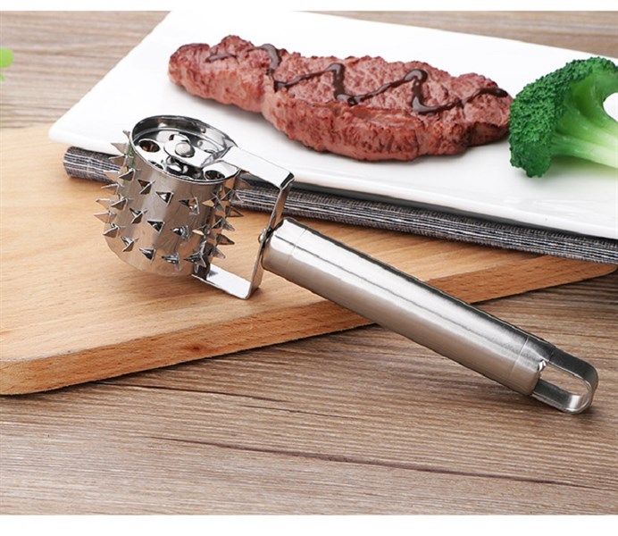 Dụng cụ lăn mềm thịt bằng thép