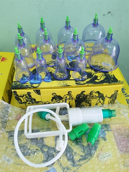 Giác hơi 12 ly hộp vàng Ấn Độ có dây