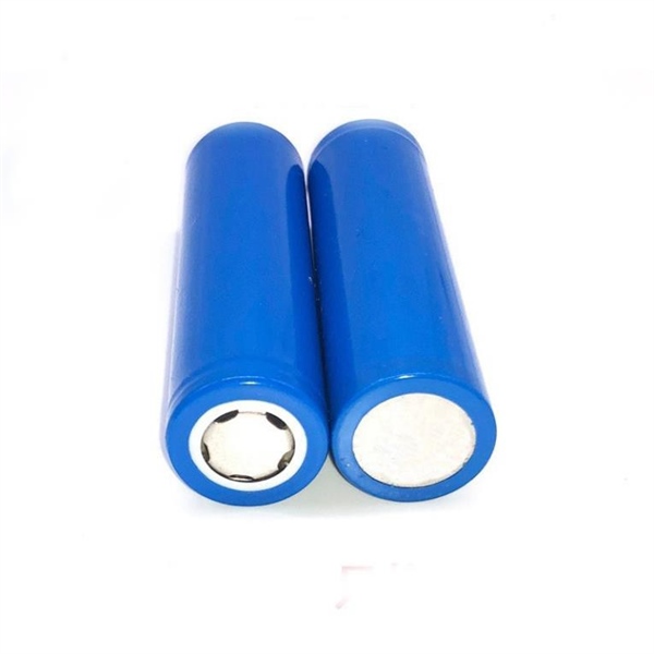 pin sạc đầu băng 18650 2800mah công suất thực