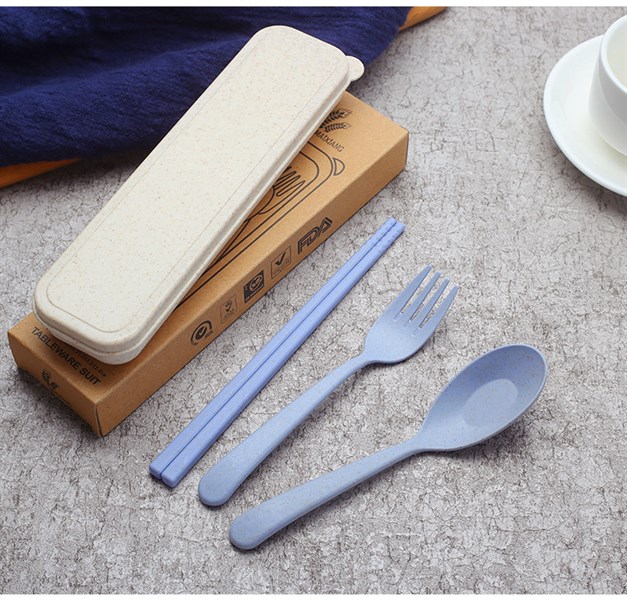 Bộ muỗng đũa nĩa lúa mạch có hộp đựng