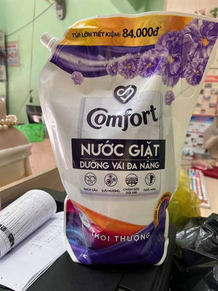 nước giặt comfort 3L