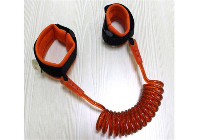 Dây dắt trẻ chống đi lạc