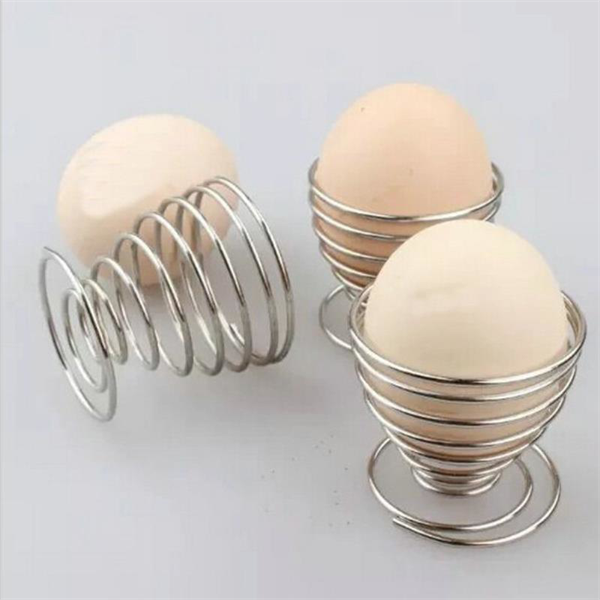 Ly ăn trứng vịt lộn xoắn