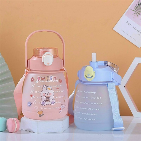 Bình nước có vạch chia giờ 1L3 siêu hot