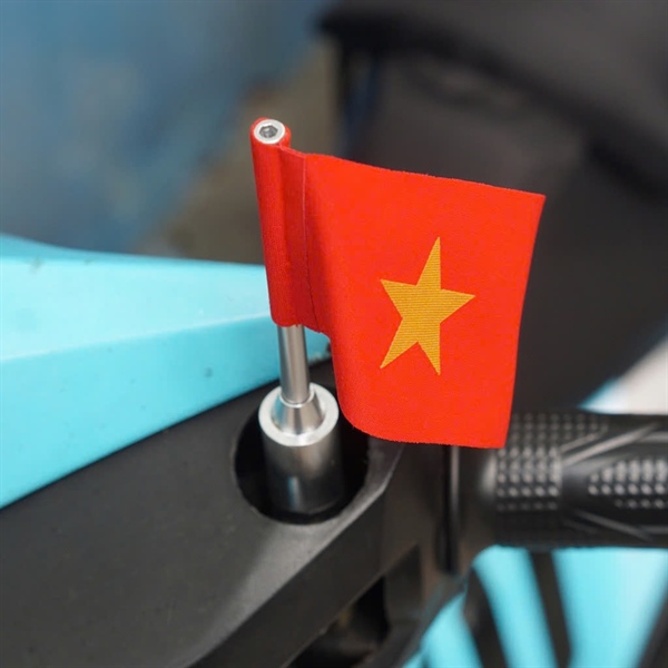 Cờ VN gắn xe
