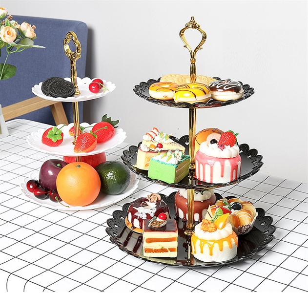 kệ 3 tầng đựng bánh trái hình tròn