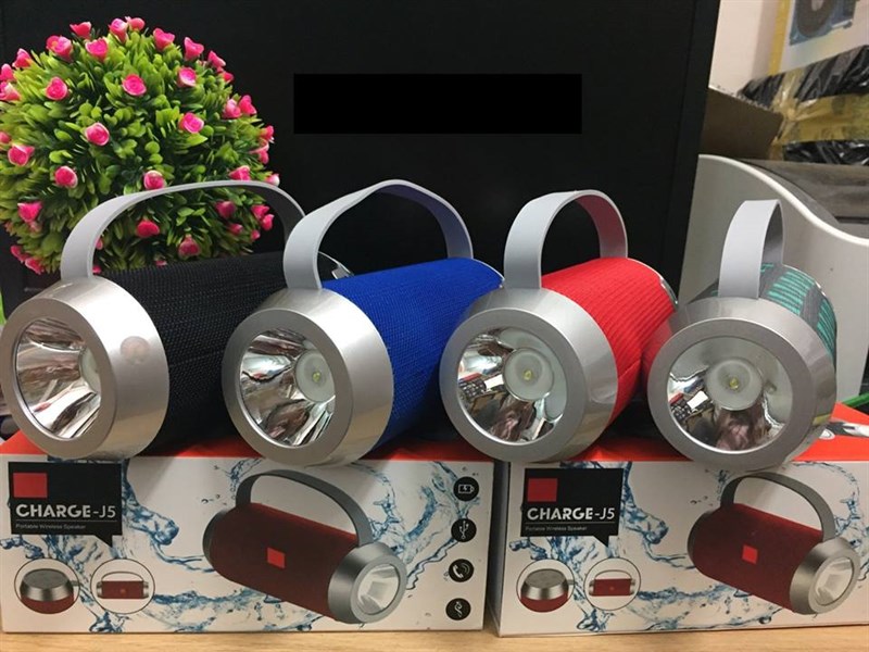 Loa bluetooth JBL J5