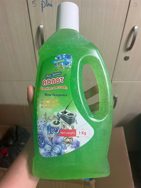 NƯỚC LAU SÀN ROBOT
