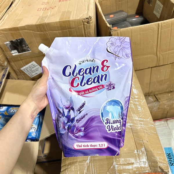 Nước giặt xả clean & clean 3.2L hương Violet