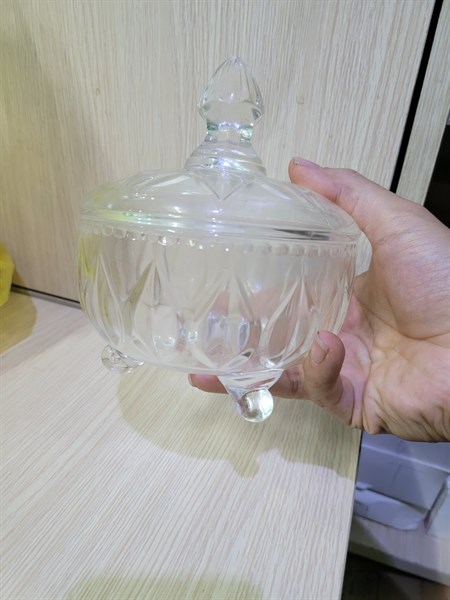 Thố thủy tinh đựng mứt trong suốt