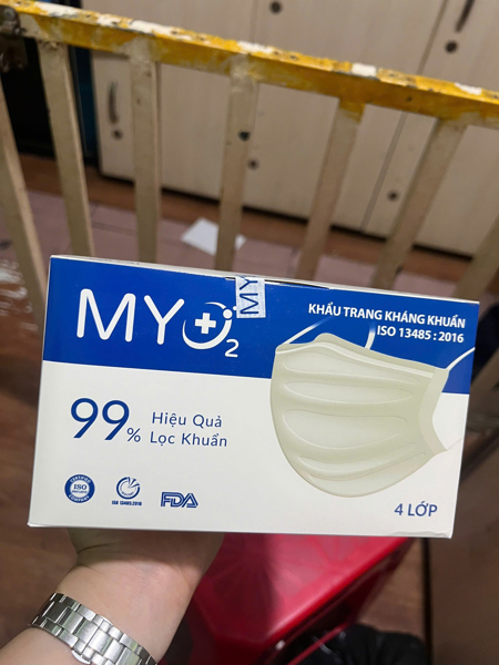 Khẩu trang y tế 4 lớp hộp 50 cái