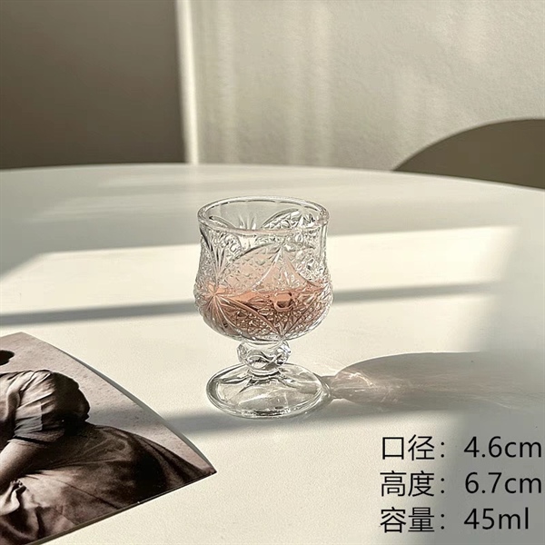 6 ly uống rượu có đế siêu đẹp