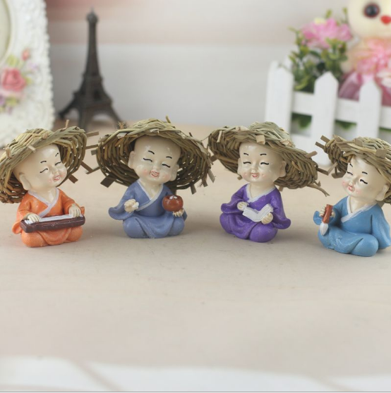 bộ 4 chú tiểu nón rơm cầm kỳ thi hoạ