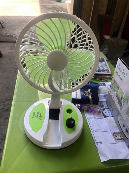 Quạt để bàn xếp gọn KC-5811