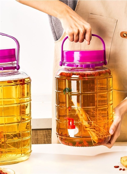 Hũ thuỷ tinh nắp tím có quai 10L size to