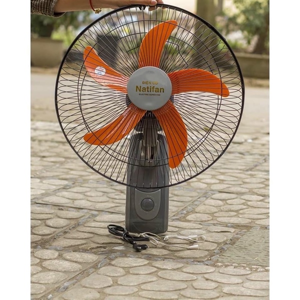Quạt treo tường Natifan