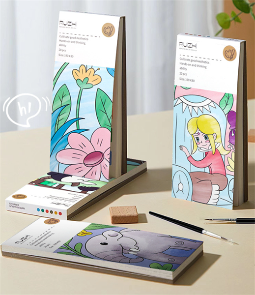 sổ tô màu 20 trang cho bé kèm bút màu