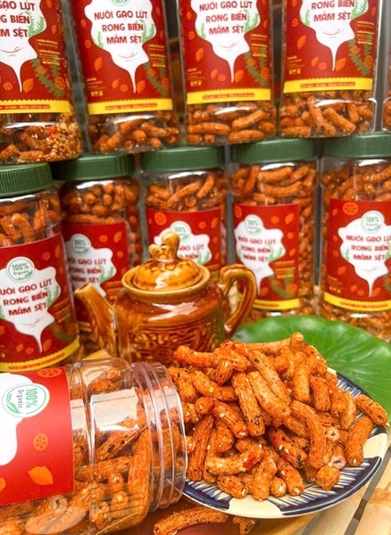 Nui gạo lứt rong biển mắm sệt