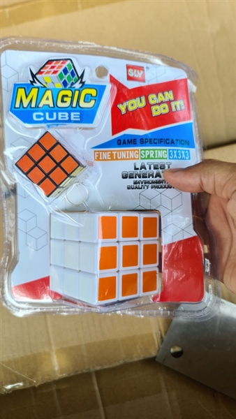 Đồ chơi rubik cho bé có móc khóa