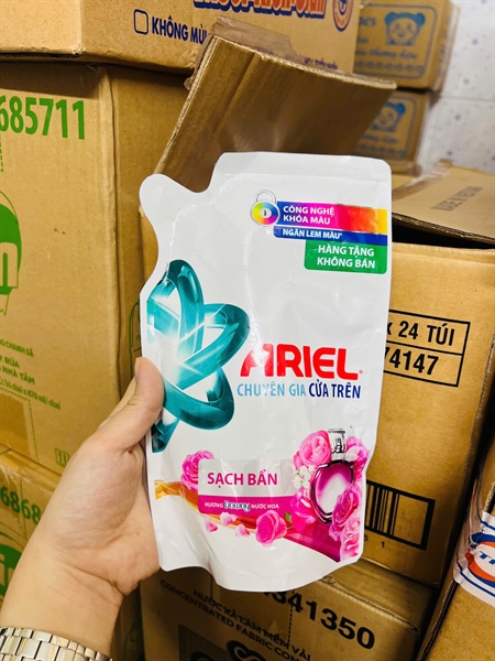 combo 2 túi nước giặt ariel ( 330g)