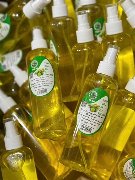 set 3 chai xịt tinh dầu xả