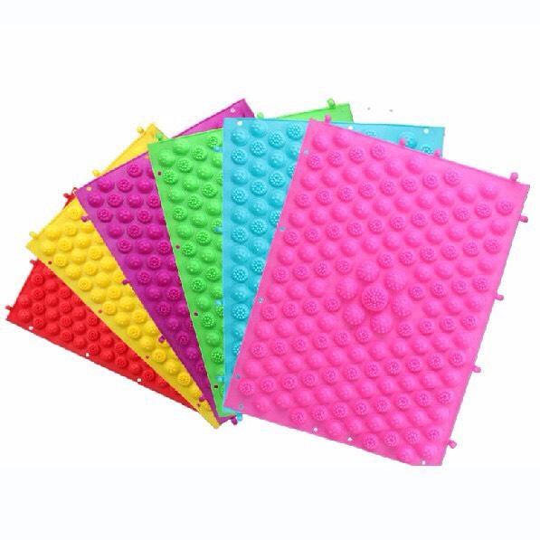 Thảm lót sàn massage chân, chống trơn trượt (38x28cm)