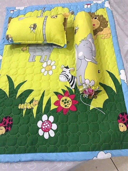Bộ mền gối cho bé gái
