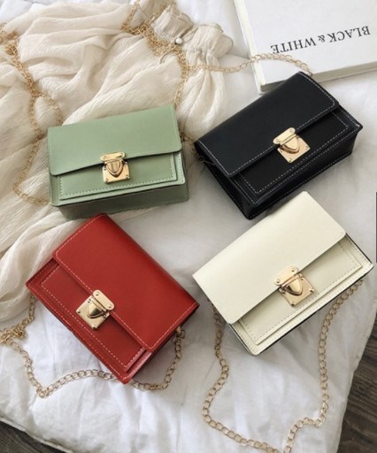 Túi nữ đeo chéo thời trang dây xích