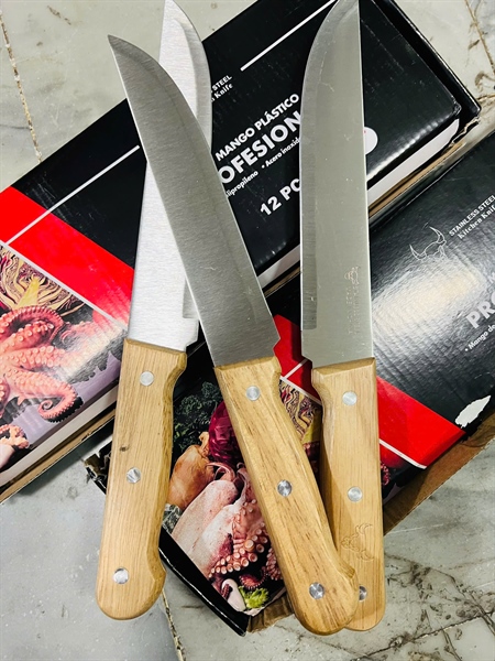 Dao cán gỗ siêu bén