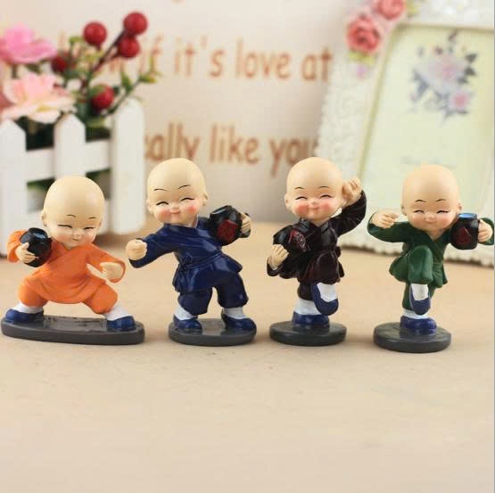 4 chú tiểu múa võ