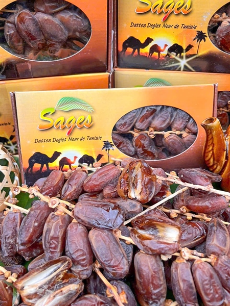 Chà là nguyên cành hộp 500g hàng cao cấp