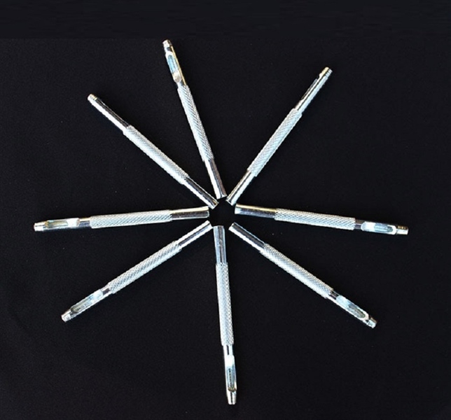 đinh đục lỗ dây nịt