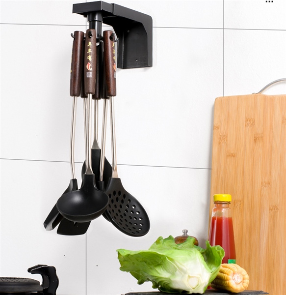 móc treo tường nhà bếp 6 móc đa năng xoay 360 độ