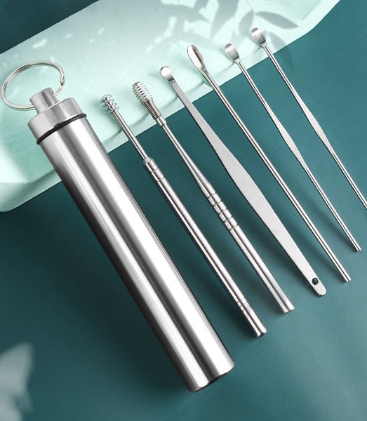 bộ dụng cụ lấy ráy tai inox kiêm móc khóa tiện dụng