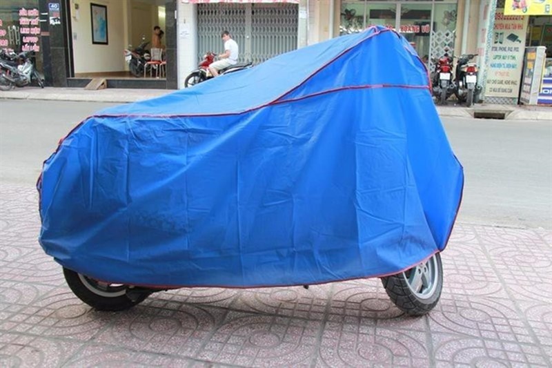 Áo trùm xe máy loại lớn hàng Việt Nam