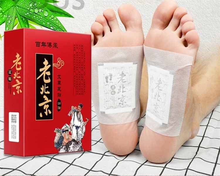 miếng dán giải độc chân Ngải Cứu hộp 10 miếng