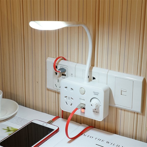 ổ điện chia 2 cổng usb 2500w có đèn bàn