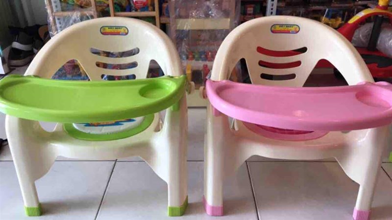 Ghế ăn dặm Việt Nhật cho bé