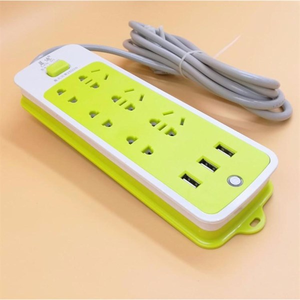 ổ điện xanh lá có 3 usb sạc đt