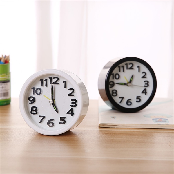 Đồng hồ báo thức tròn