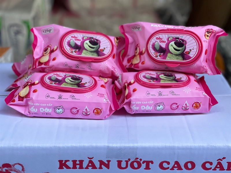 Khăn ướt gấu dâu nhỏ mã mới