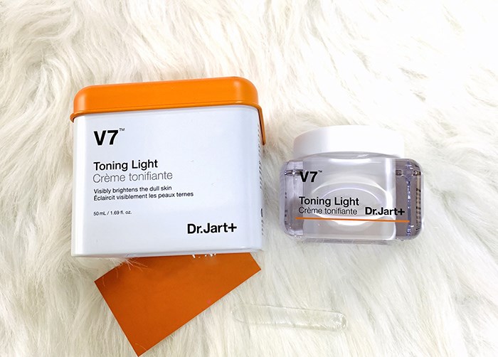 Kem Dưỡng Trắng Và Tái Tạo Da Cao Cấp V7 Toning Light Dr Jart Hàn Quốc