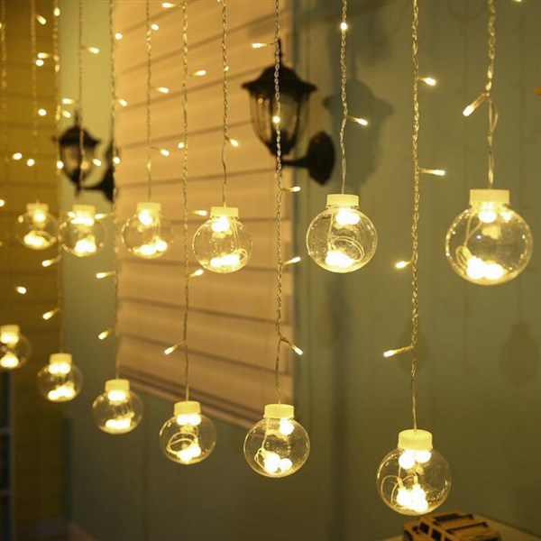 Đèn led nháy rèm cầu 12 bóng màu vàng